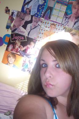 Parents Demand Netflix Pull '13 Reasons Why' After Daughter's Suicide